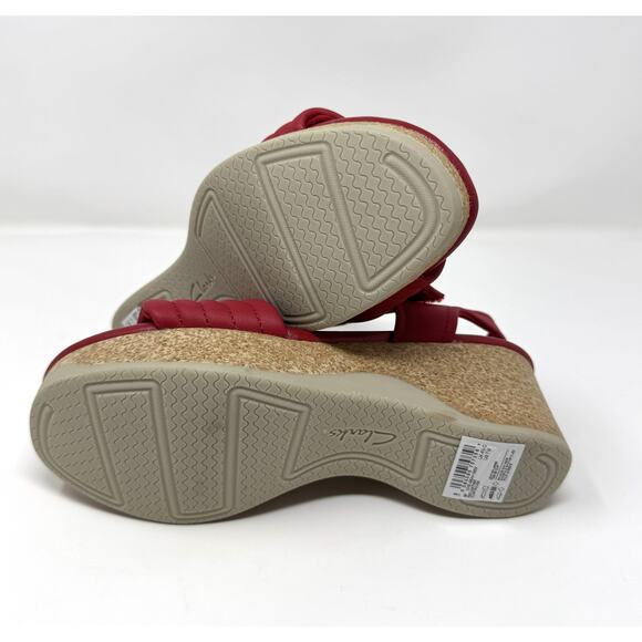 Clarks Collection Women's Chelseah Gem Wedge Sandal, Red Leather, Size 7 - Picture 6 of 7